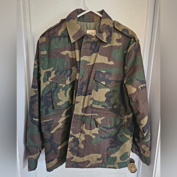 Vintage Camo Military Jacket - Picture 11 of 13